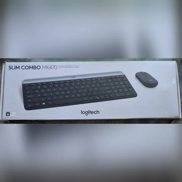 Logitech Gray Wireless Keyboard and Mouse - Picture 3 of 3